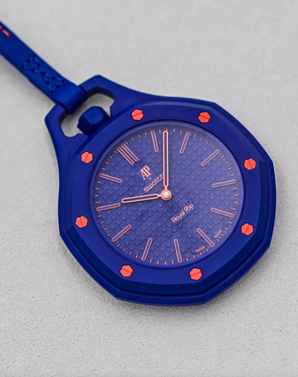 Swatch x Audemars Piguet Royal Pop Orenji Hachi