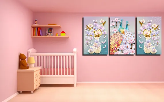 Модульная картина "Триптих с ярким павлином"