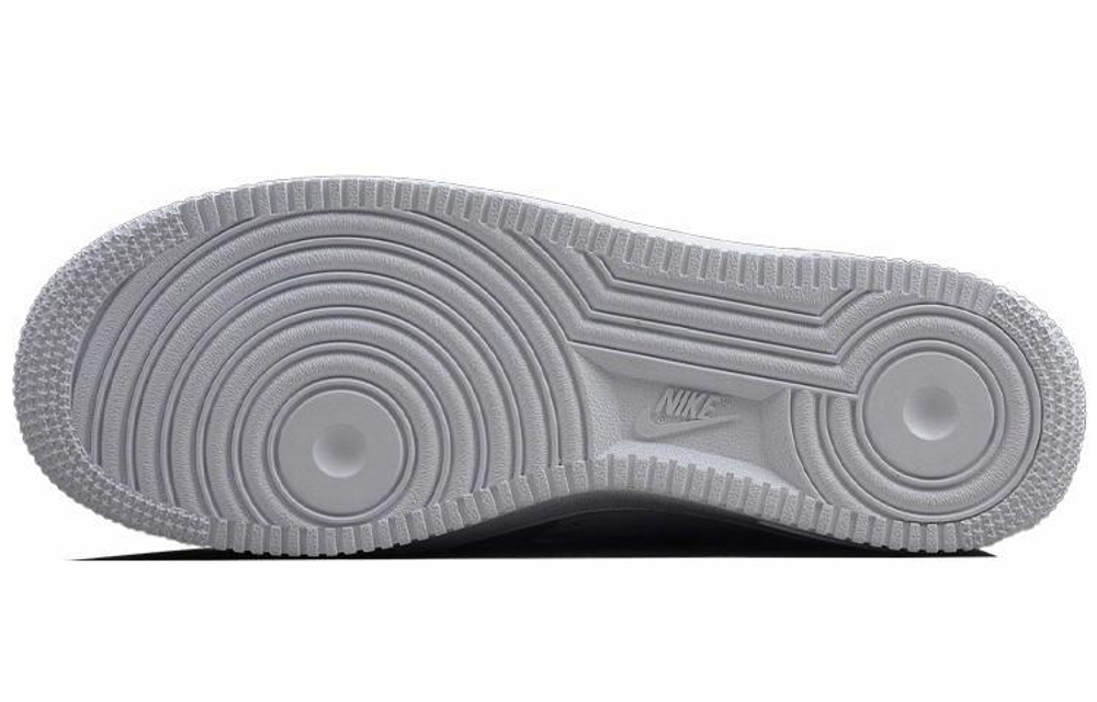 Кроссовки Nike