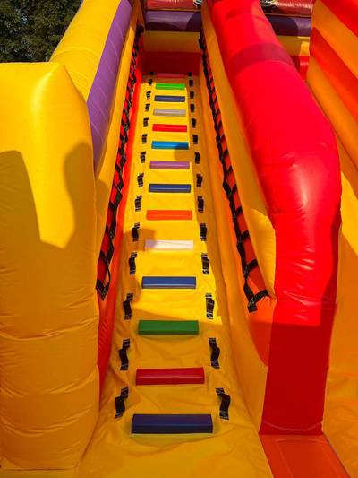 Коммерческий надувной батут «Затерянный остров», 10*9*6 м