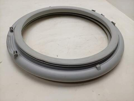 IWUE 4105 CIS кт28 Манжета для стиральных машин Indesit Ariston 144002046-01 б/у