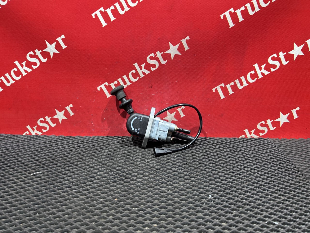 Кран ручного тормоза 2024 г