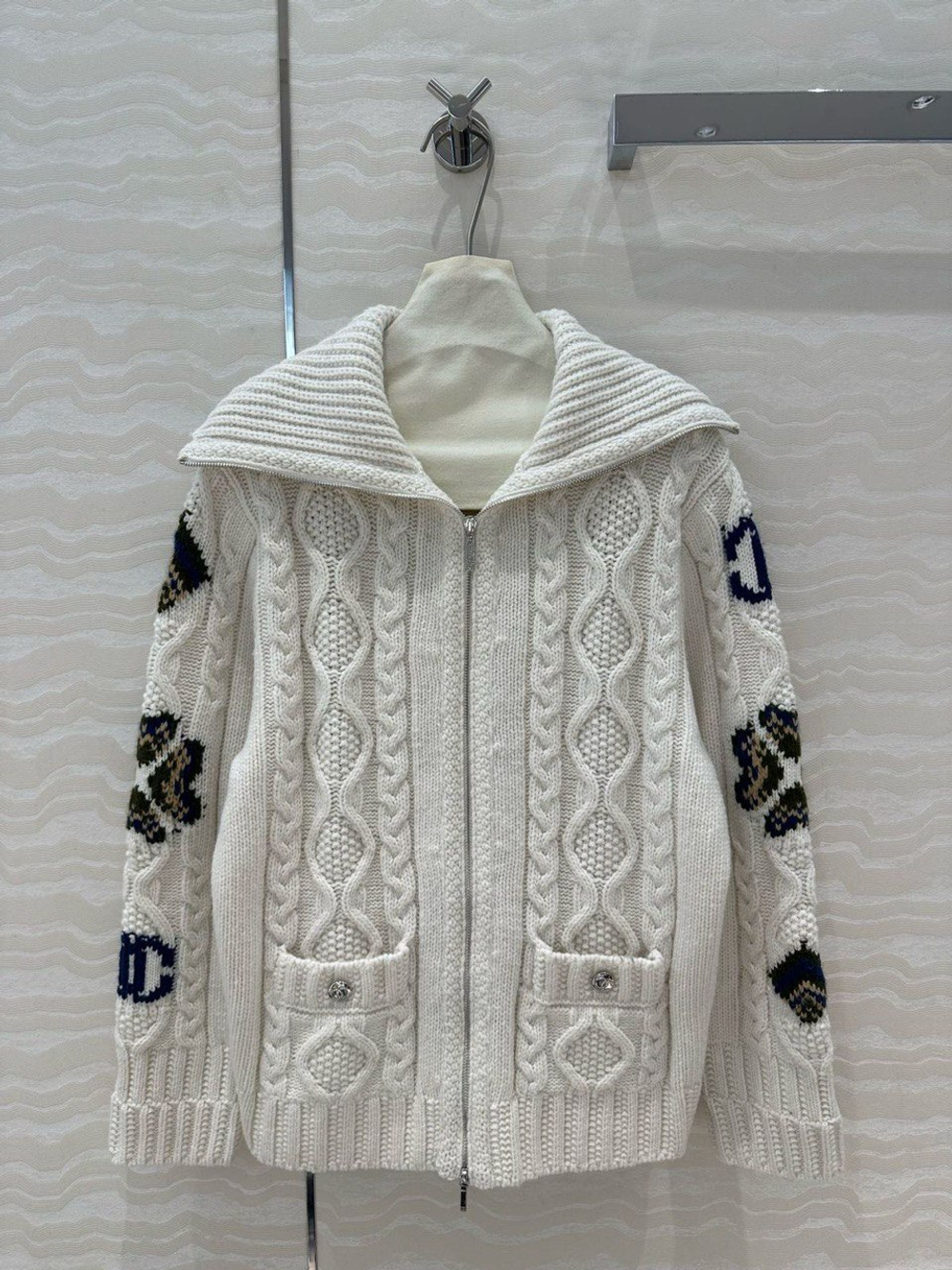 Кардиган CHANEL