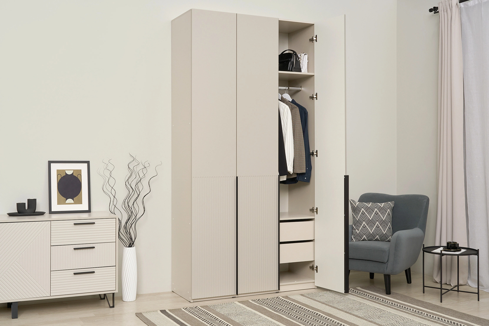 Шкаф Марвэл 3-х створчатый