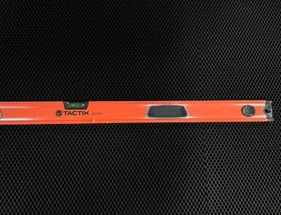 Уровень строительный 1200мм Tactix, арт.251019
