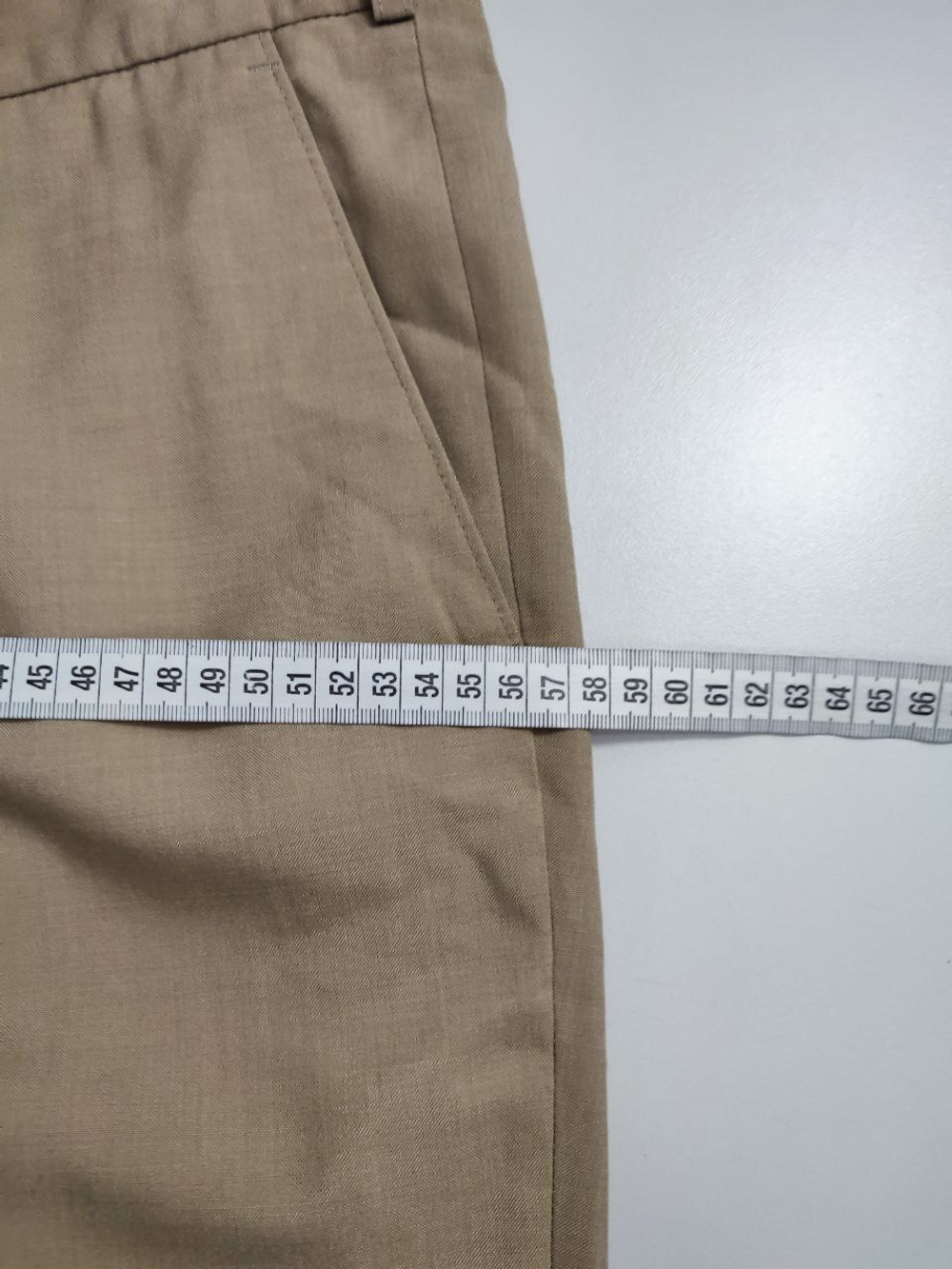 Брюки светлого оттенка 56 размер