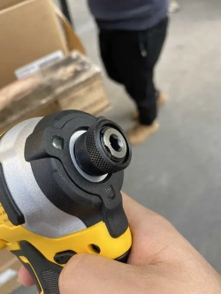 DEWALT 20V DCF850 Ударный шуруповерт Аккумуляторная электрическая дрель 205NM Бесщеточный двигатель Аккумуляторная дрель-шуруповерт Без инструментов