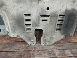 Защита двигателя (пыльник) Kia Sorento 3 Prime (UM) 14-20 Б/У Оригинал 29110C5000