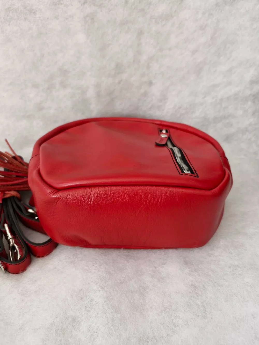 Сумка из натуральной кожи через плечо