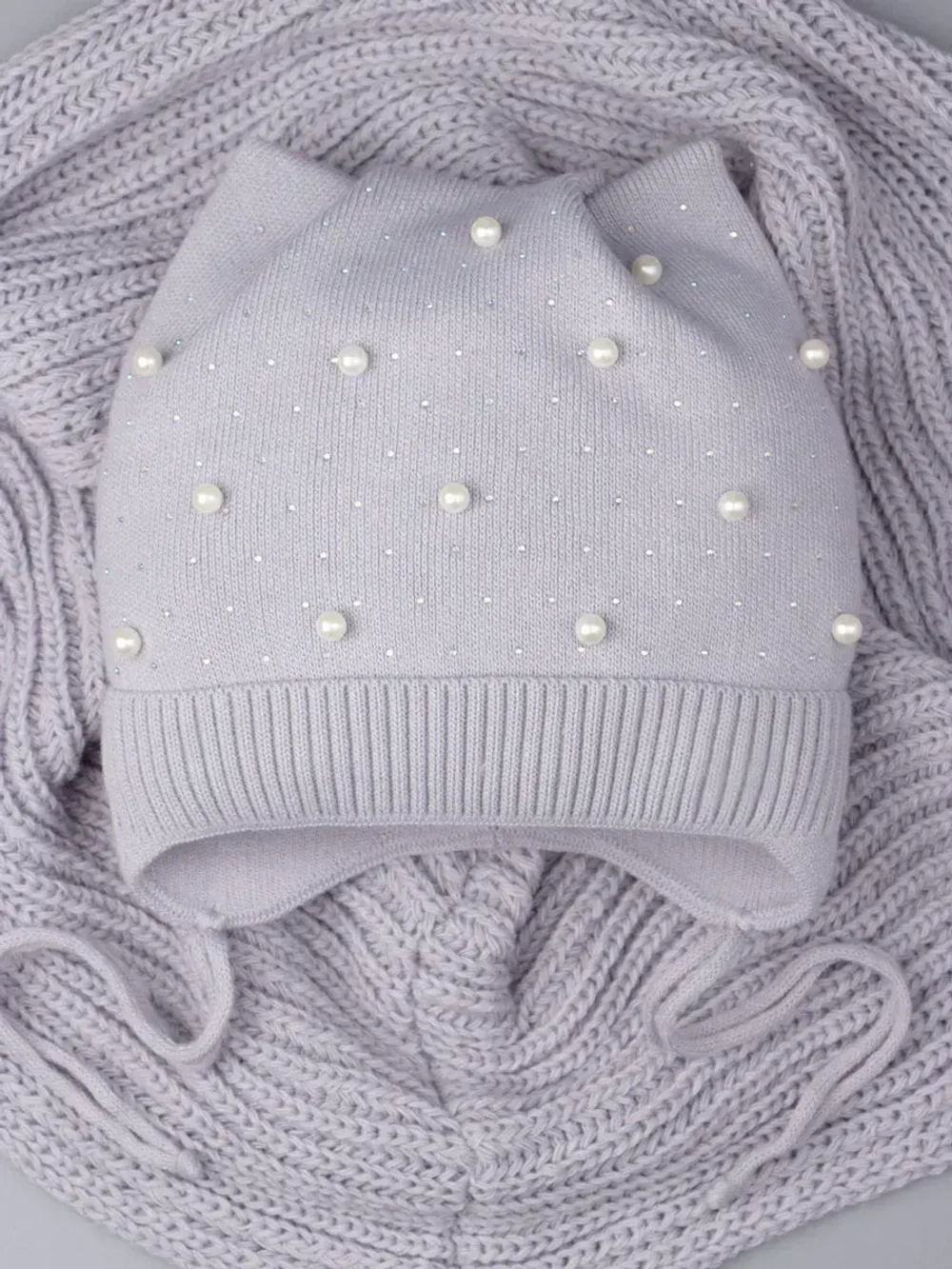 Шапка для девочки осенняя и снуд ушками