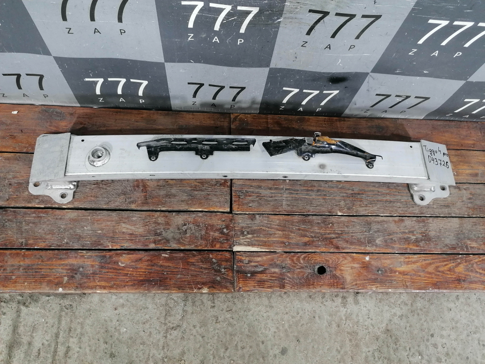 Усилитель переднего бампера Chery Tiggo 4 17-нв Б/У Оригинал 501001549AA