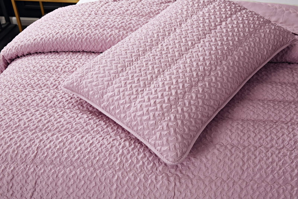 Покрывало 160х220 и наволочка 50х70 Sofi De MarkO Ирма пудра