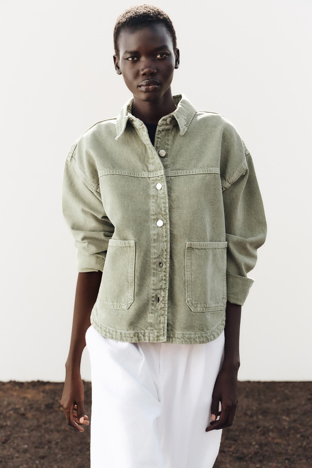 ZARA ДЖИНСОВАЯ КУРТКА Z1975 С КАРМАНАМИ, ХАКИ