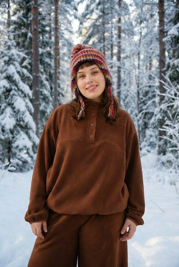 Флисовый свитшот с воротником-стойкой