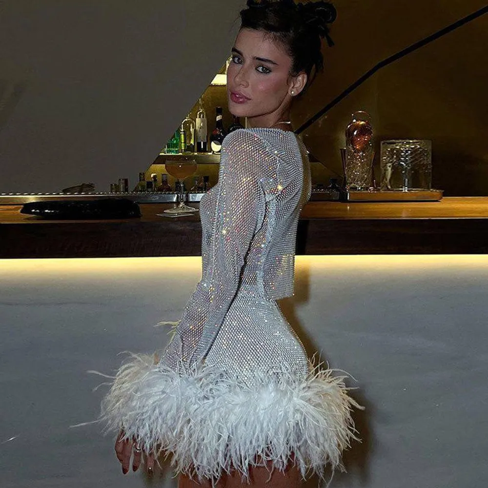 Костюм со стразами 2В-112-2