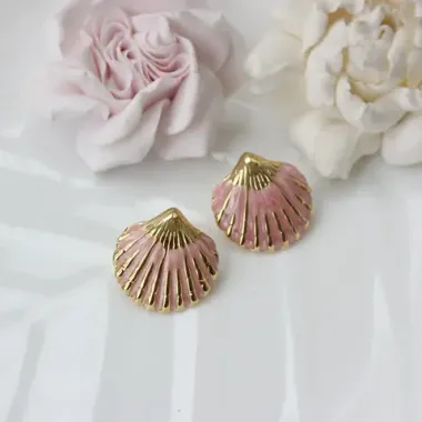 Серьги пусеты Ракушки с эмалью, розовый, 23 мм, сталь, позолота, СГ032