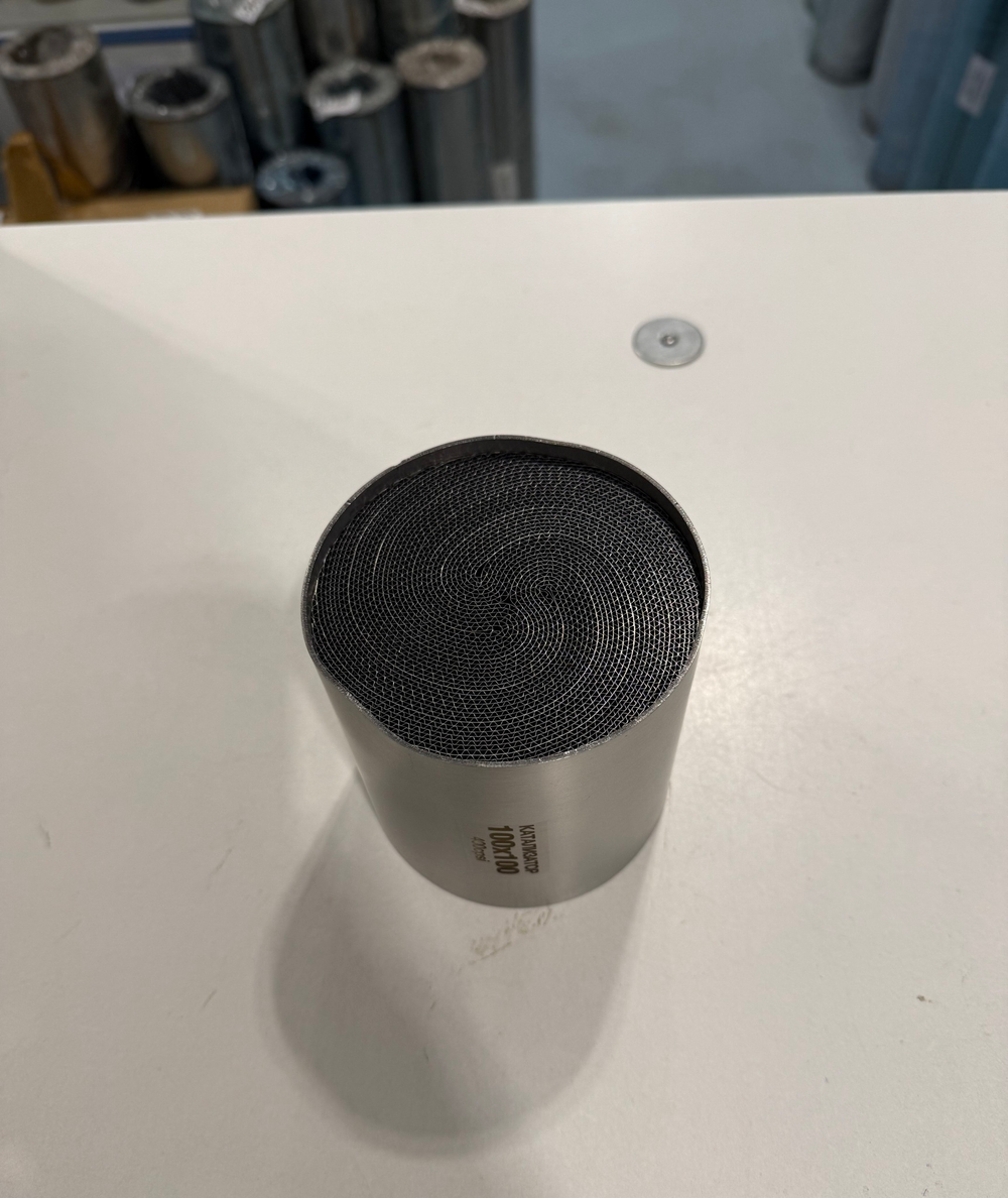 Катализатор блок металл Евро 0 100х100мм/400 УЦЕНКА