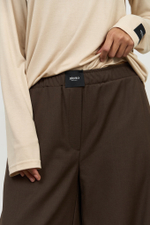 Брюки на резинке