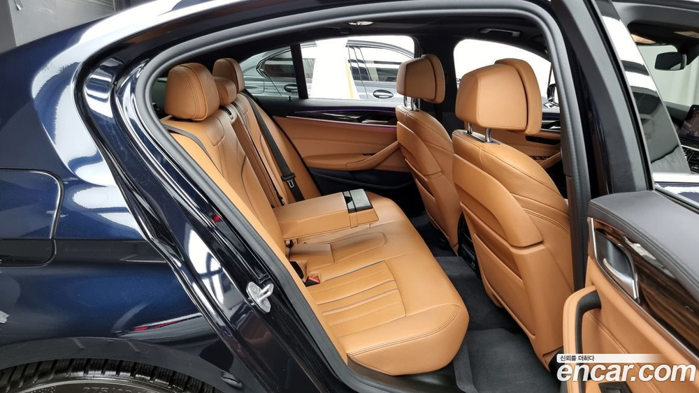 BMW 5 Series (G30) 520i M Sports (11.2021)