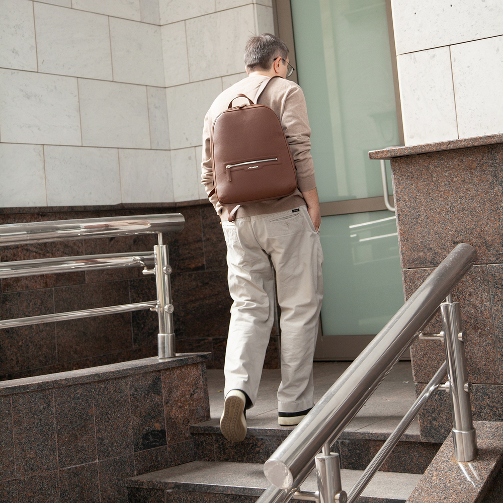 Рюкзак Debussy из кожи теленка, цвета шоколад