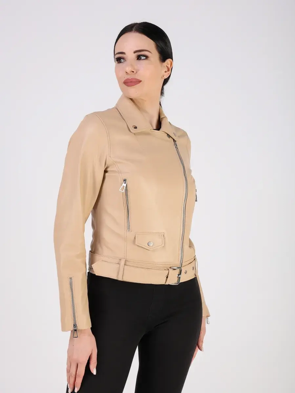 Кожаная куртка демисезонная косуха