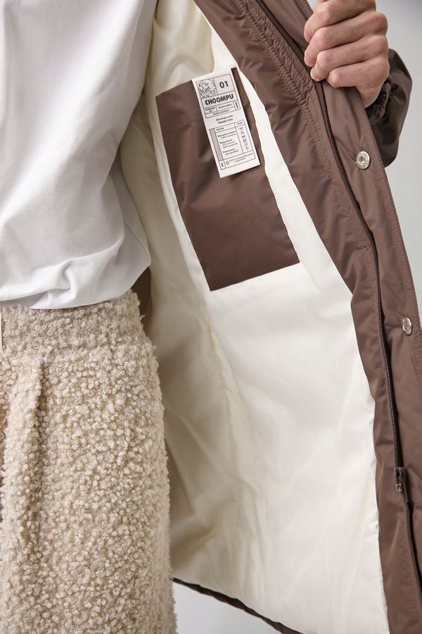 Парка оверсайз коричневая - фото 14