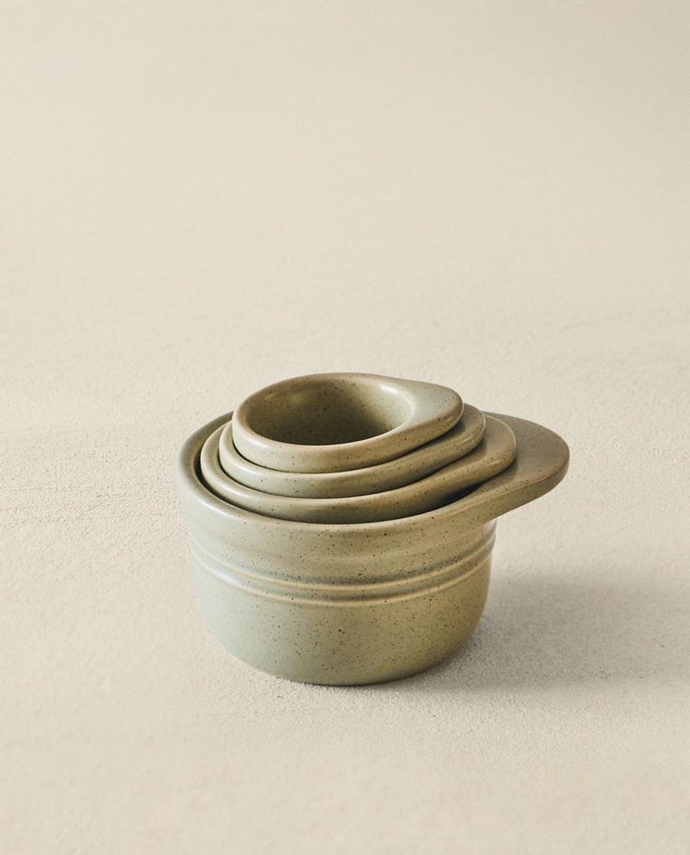 ZARA HOME НАБОР ИЗ МЕРНЫХ МИСОК (4 ШТ.), ЗЕЛЕНЫЙ