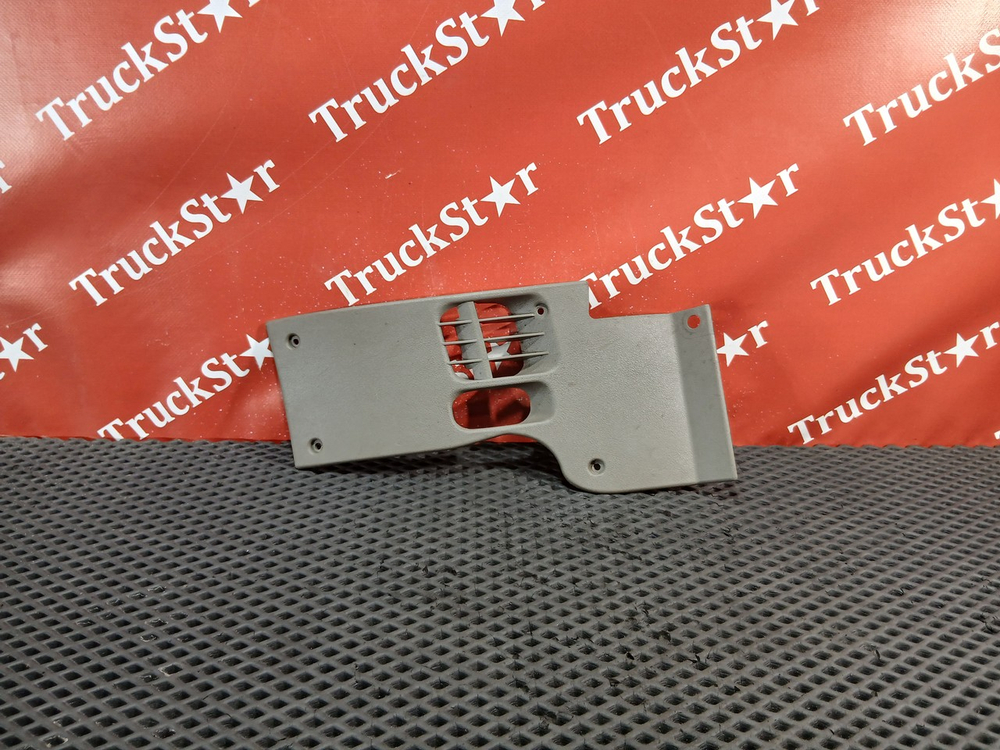 Накладка на торпедо