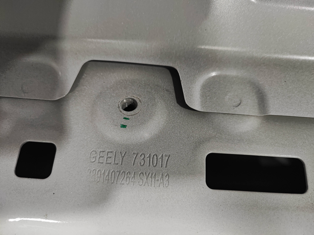 Крышка багажника Geely Coolray 23-нв Б/У Оригинал 5062050200C15