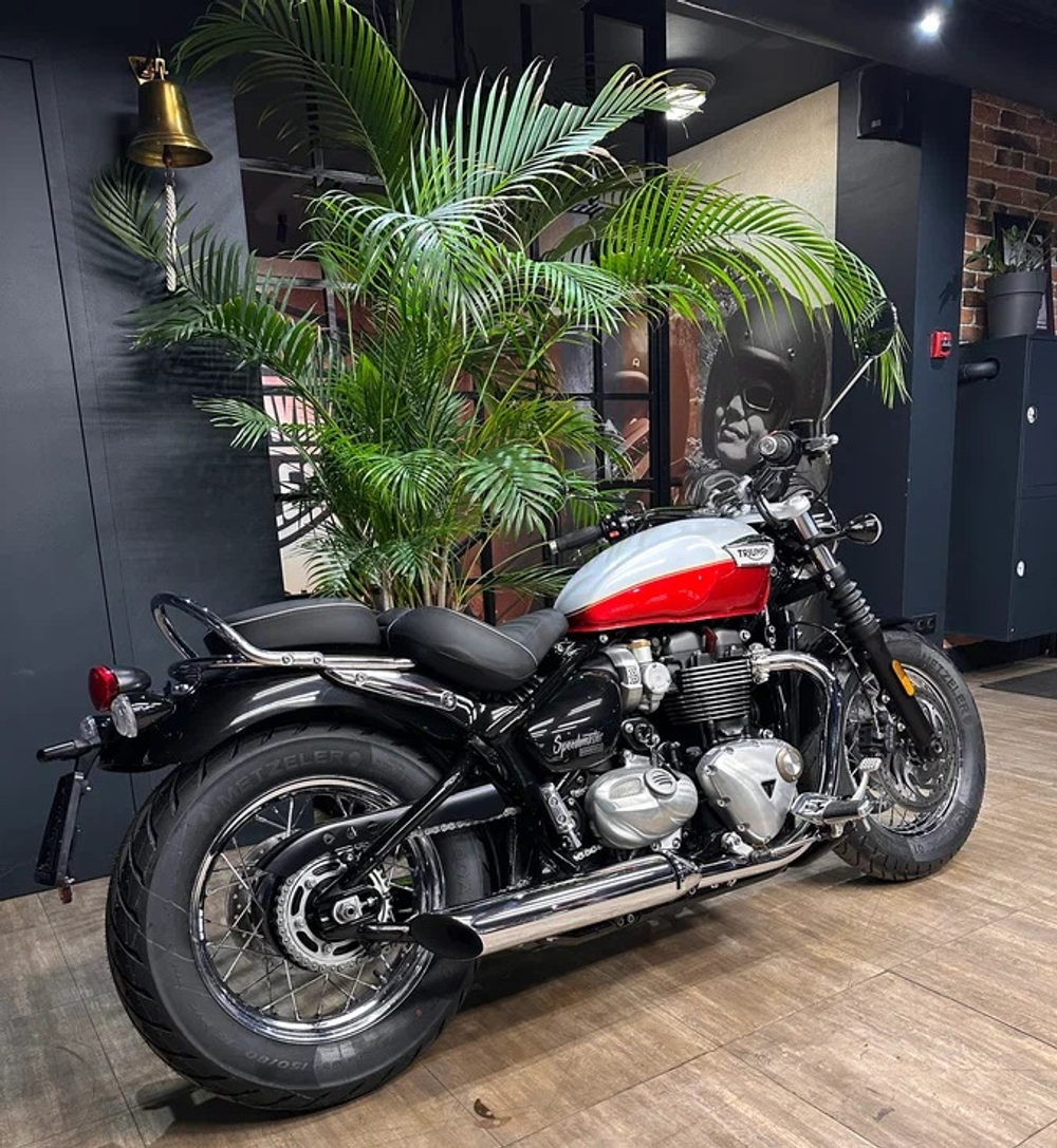 Triumph Bonneville Speedmaster (2024)