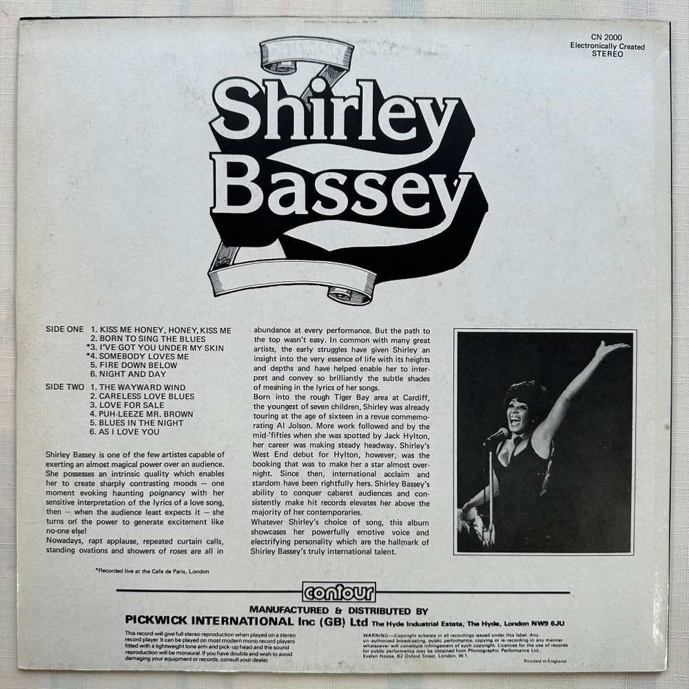 Shirley Bassey - Shirley Bassey (Англия)