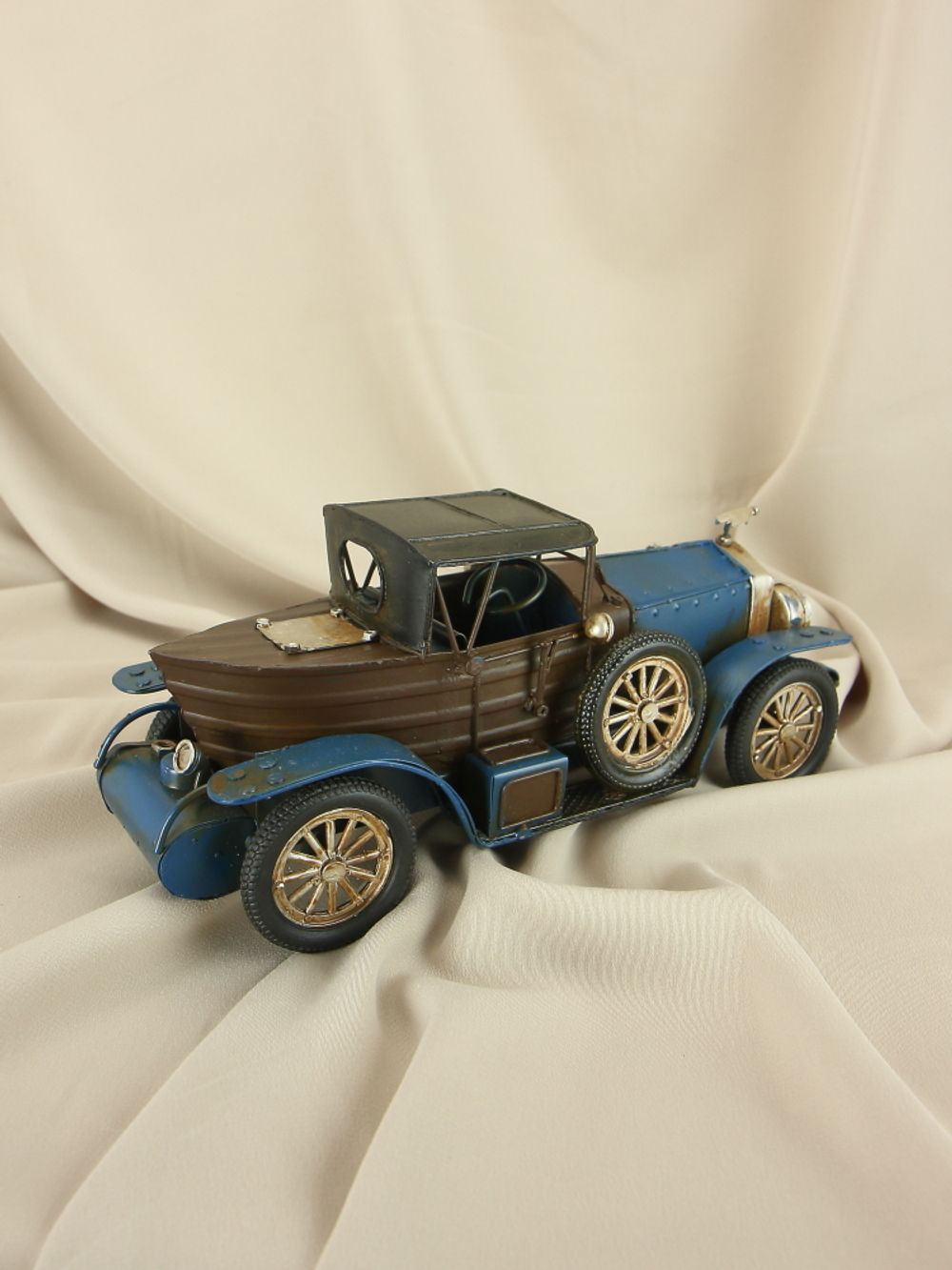 R&D Ретро-автомобиль