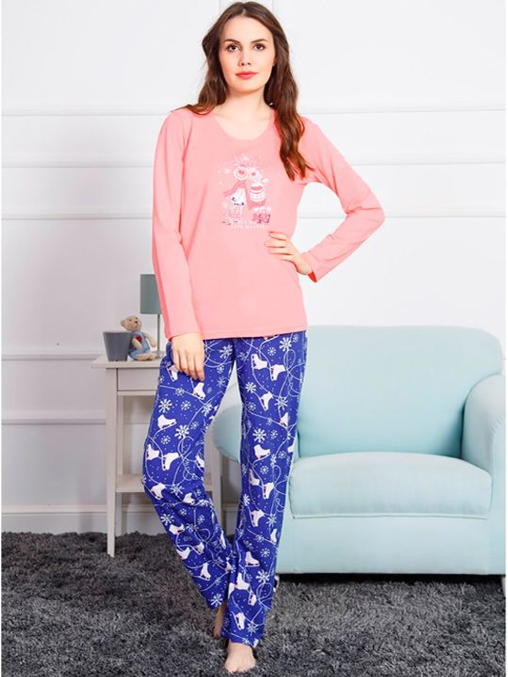 Женская пижама в новогоднем стиле с синими брючками (Размер: M) (Цвет: синий)