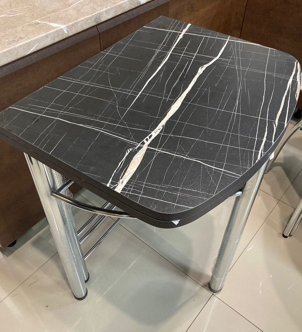 Стол разд Пристенный пластик подстолье хром Ст-ца черный тунис