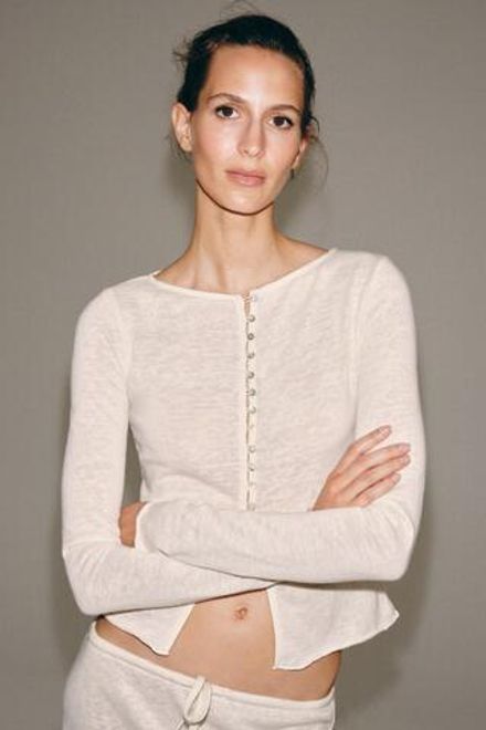 ZARA ФУТБОЛКА В СТИЛЕ РУСТИК НА ПУГОВИЦАХ, ЭКРЮ