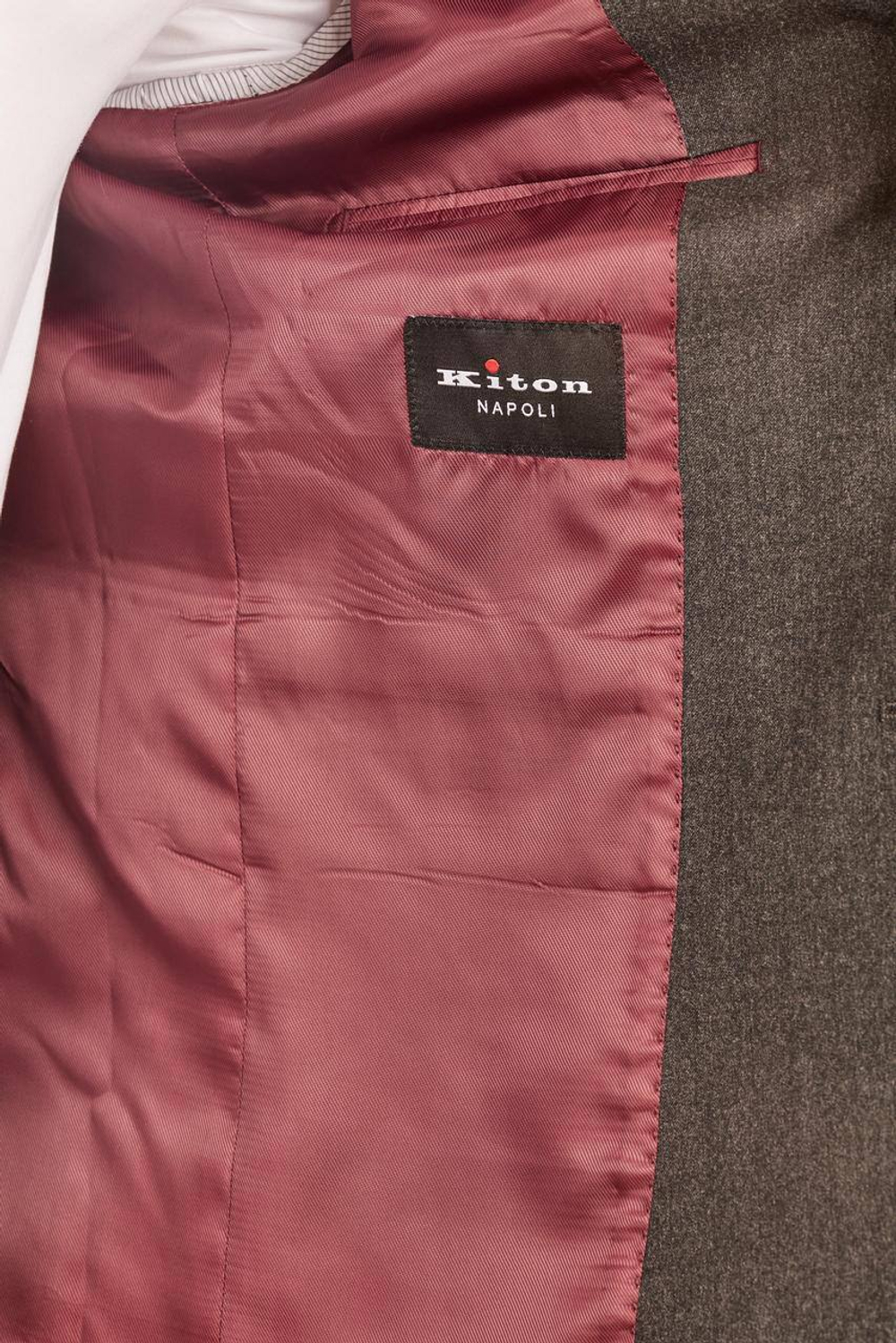Костюм Kiton