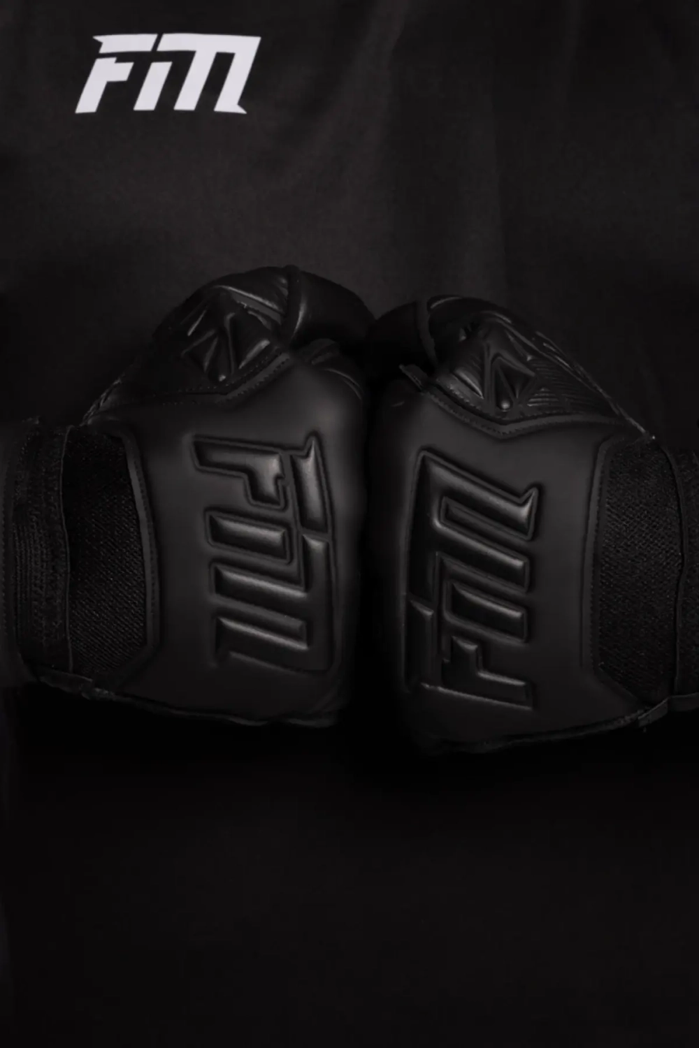 Вратарские перчатки Football Masters Invictus X - черный