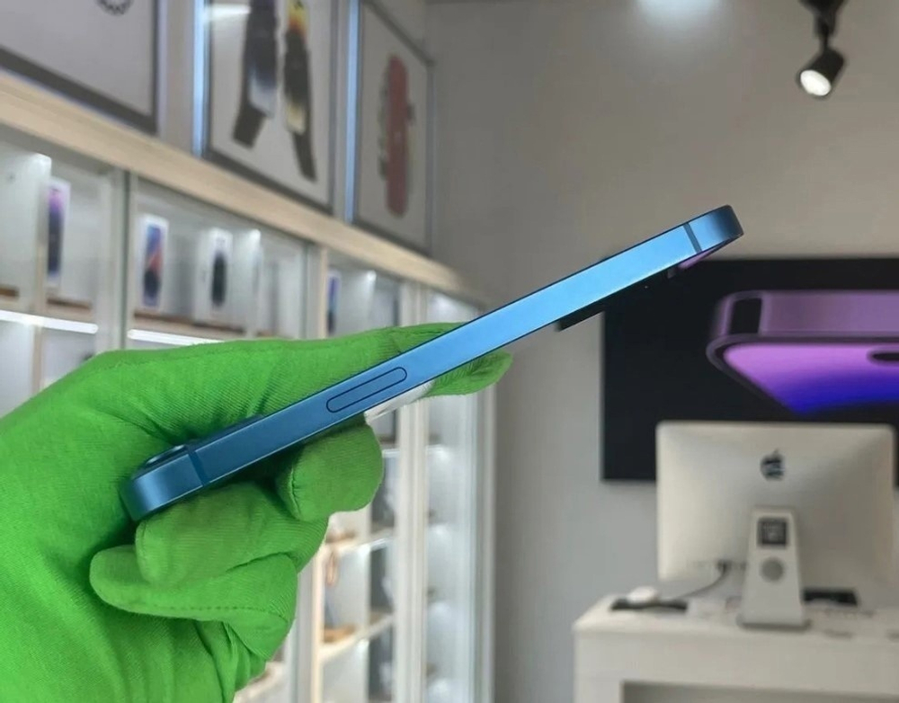 iPhone 13, 128 ГБ б/у