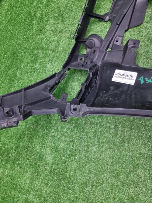 Кронштейн бампера левый BMW 4er G22 20-нв M-paket