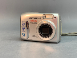 Olympus Camedia C-370