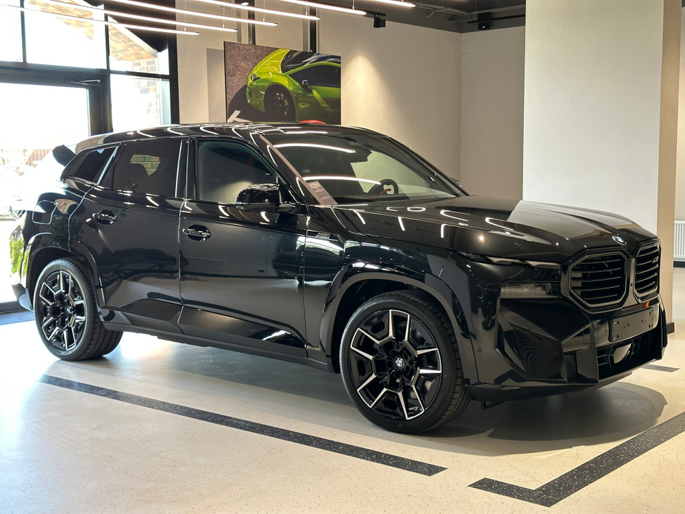 BMW XM, 2023 black НДС