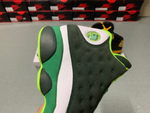 Air Jordan 13 PE “Oregon Ducks” Family Friends