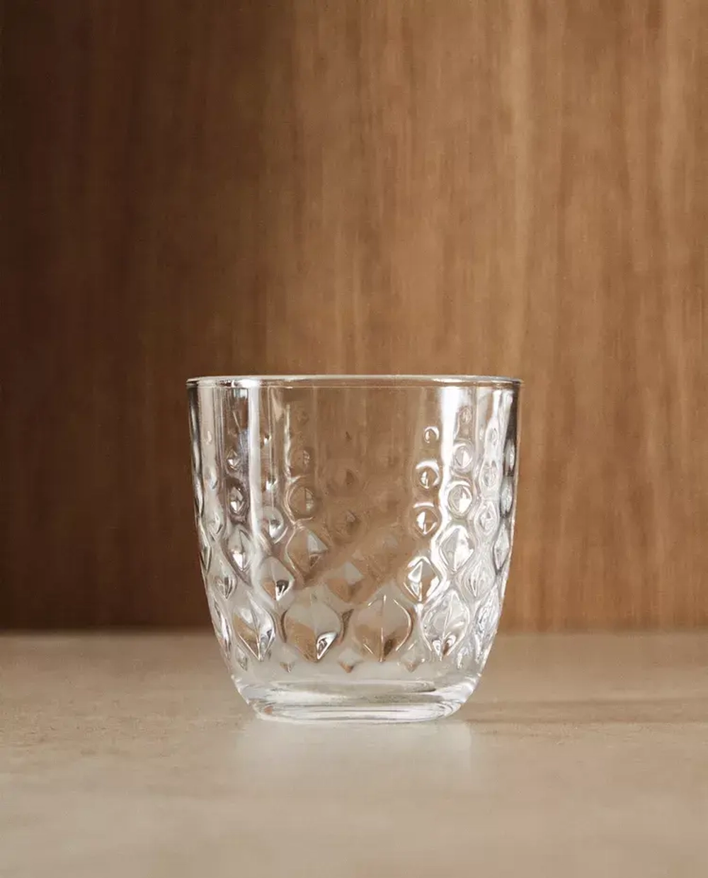 ZARA HOME СТАКАН С РЕЛЬЕФНЫМ УЗОРОМ, ПРОЗРАЧНЫЙ