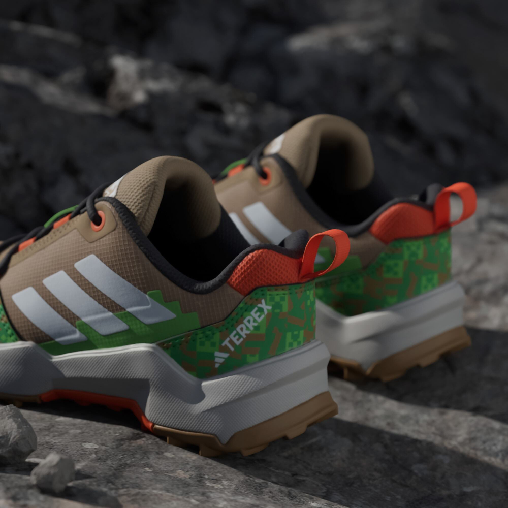 Adidas Кроссовки для походов Minecraft Terrex Ax4r, коричневый