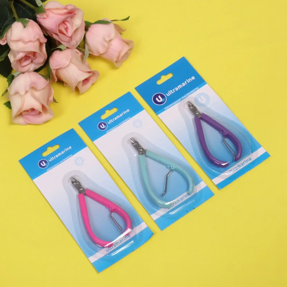Кусачки для кутикулы, на блистере «Ultramarine», одна пружина, ручки пластик, цвет микс, на блистере,10см✦