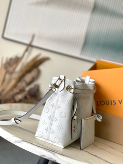 Louis Vuitton Bundle
