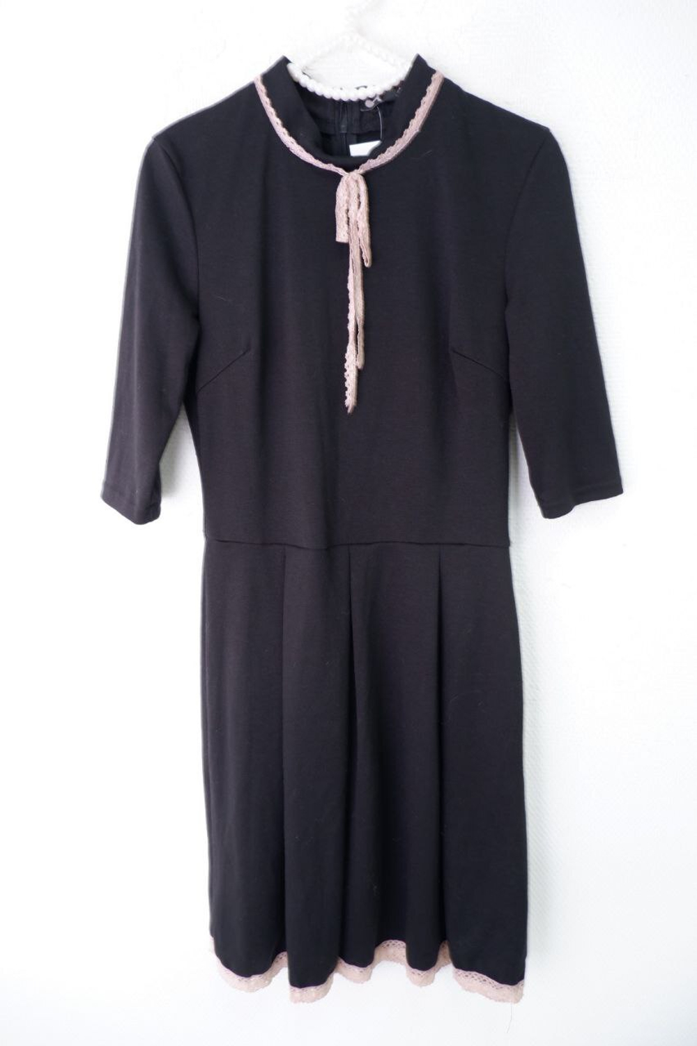 Платье Xarizmas  с кружевом 44 размер