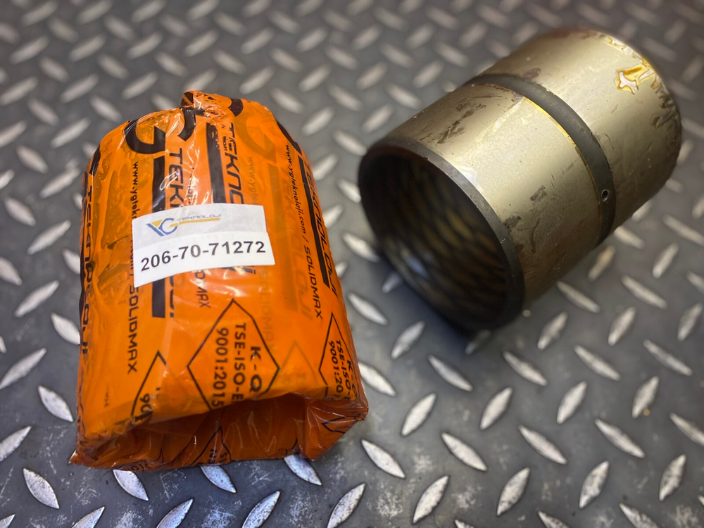 Втулка 206-70-71272