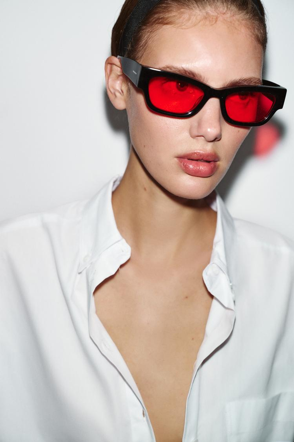 ZARA РУБАШКА ИЗ ПОПЛИНА С КАРМАНОМ, БЕЛЫЙ