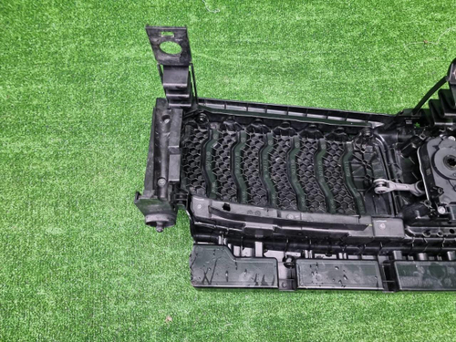 Решетка радиатора BMW 2er G42 (2021-н.в.)